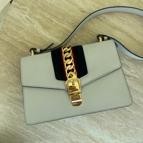 White Gucci Carlfskin Sylvie Shoulder Bag - Picture 6 of 10